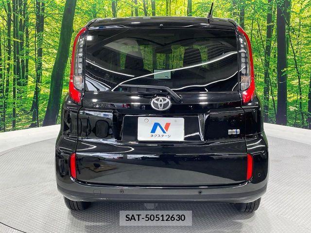 Toyota SIENTA 2023-10 7225101-15