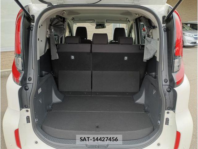 Toyota SIENTA 2023-11 7225110-13