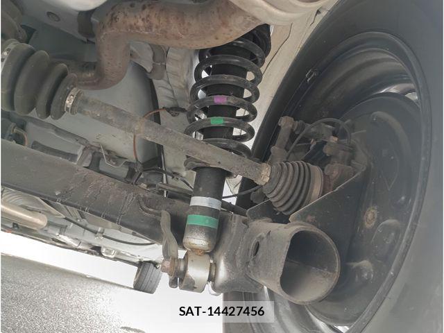 Toyota SIENTA 2023-11 7225110-15