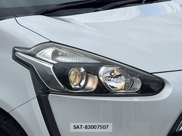 Toyota SIENTA 2016-03 7225048-12
