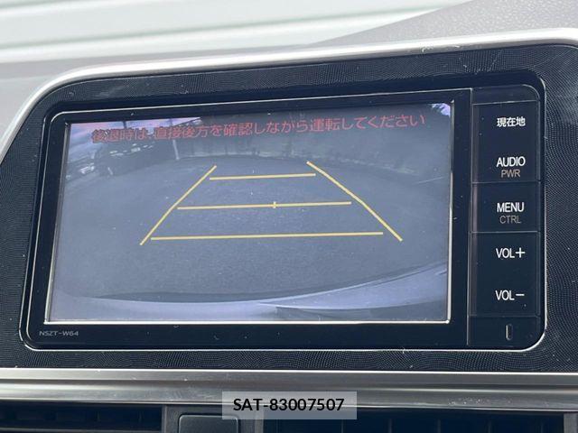 Toyota SIENTA 2016-03 7225048-3