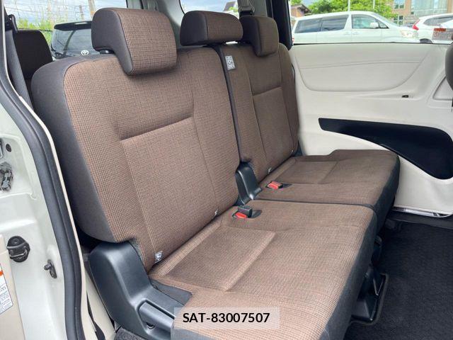 Toyota SIENTA 2016-03 7225048-8