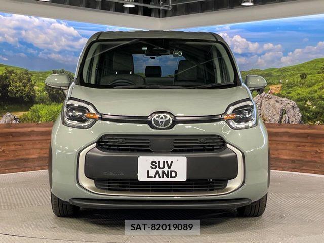 Toyota SIENTA 2023-06 7215755-13
