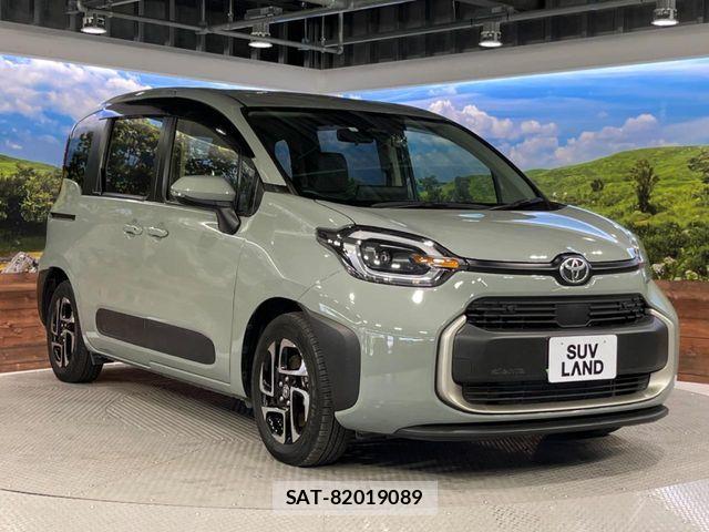 Toyota SIENTA 2023-06 7215755-15