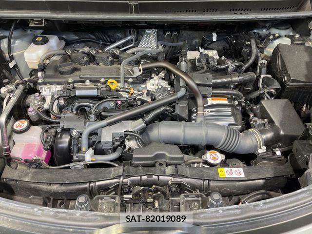 Toyota SIENTA 2023-06 7215755-17