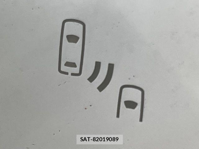 Toyota SIENTA 2023-06 7215755-5