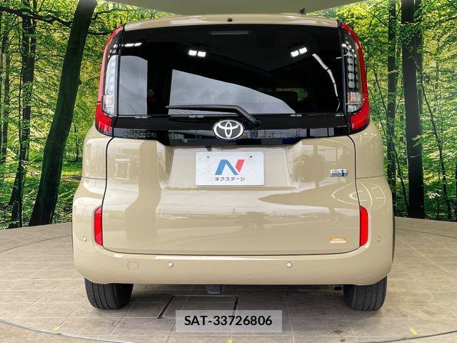 Toyota SIENTA 2024-05 7225114-15