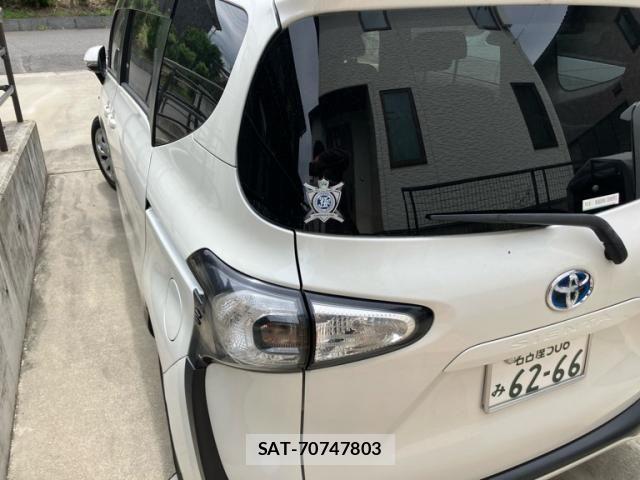 Toyota SIENTA 2016-06 7225054-1