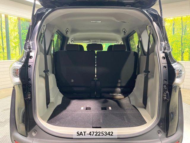 Toyota SIENTA 2016-01 7225043-10