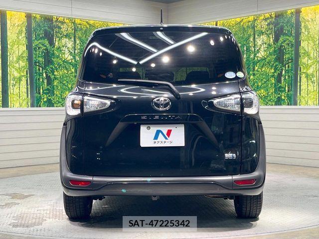 Toyota SIENTA 2016-01 7225043-15