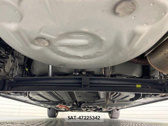 Toyota SIENTA 2016-01 7225043-18