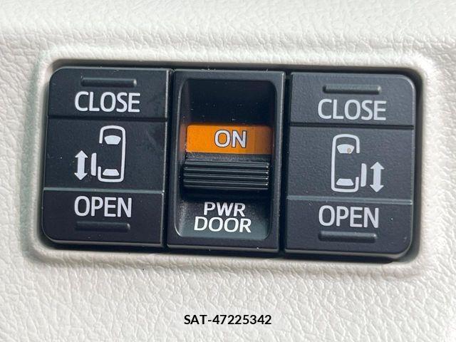 Toyota SIENTA 2016-01 7225043-4