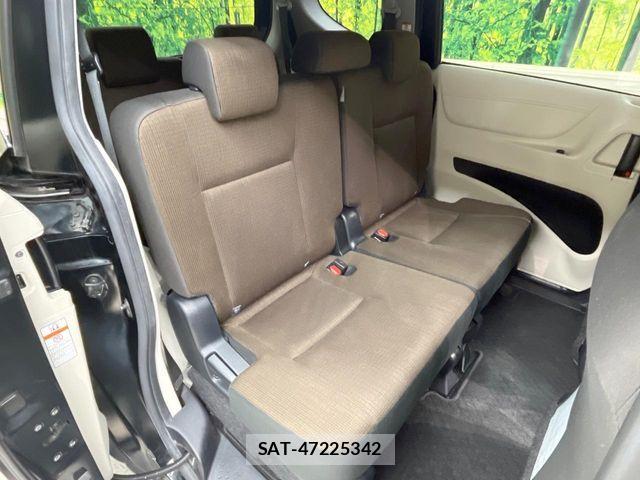Toyota SIENTA 2016-01 7225043-8