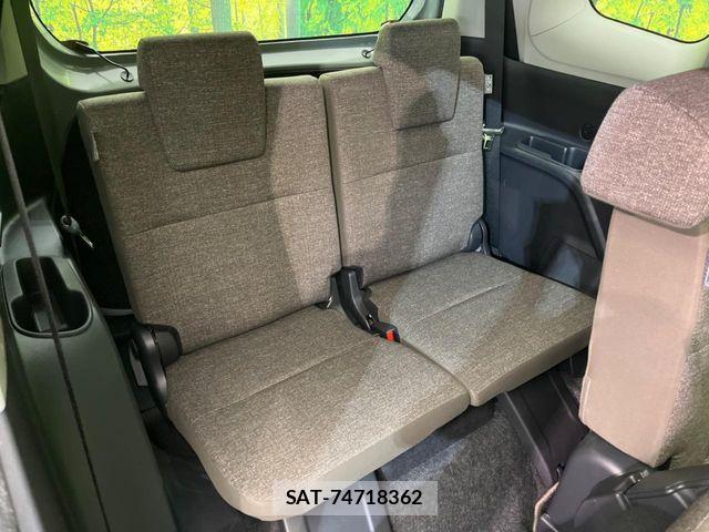 Toyota SIENTA 2023-11 7225106-9