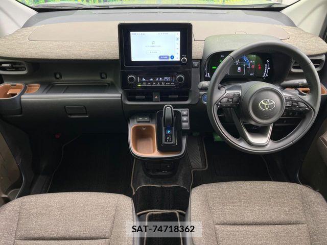 Toyota SIENTA 2023-11 7225106-1
