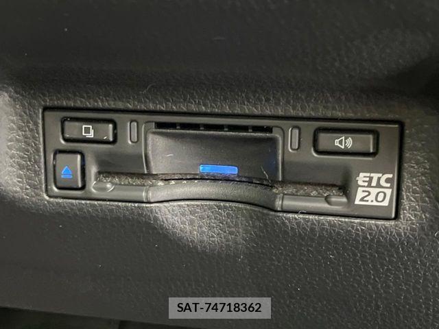 Toyota SIENTA 2023-11 7225106-6