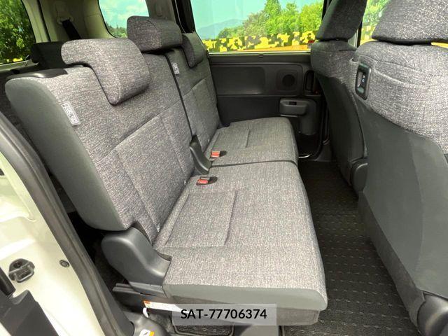 Toyota SIENTA 2024-01 7225111-8