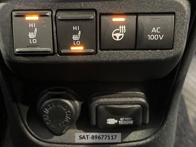 Toyota SIENTA 2023-05 7217767-6
