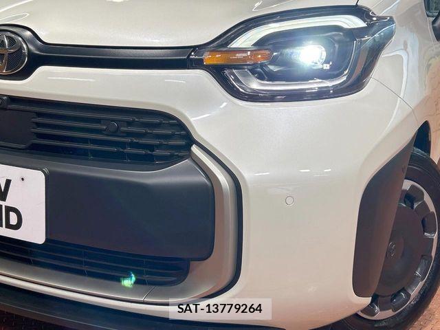 Toyota SIENTA 2024-05 7225118-13