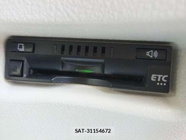 Toyota SIENTA 2017-04 7225055-14