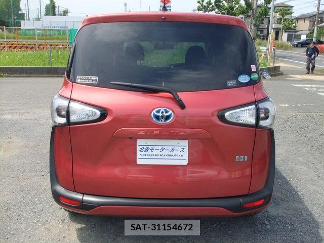 Toyota SIENTA 2017-04 7225055-20