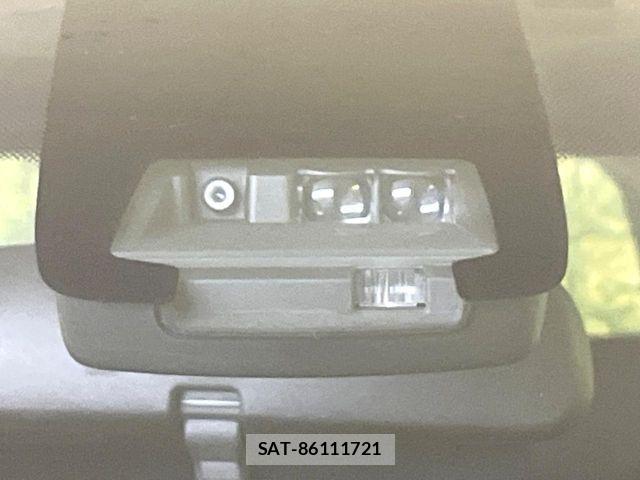 Toyota SIENTA 2016-01 7225041-5