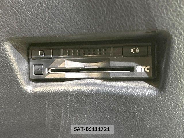 Toyota SIENTA 2016-01 7225041-6