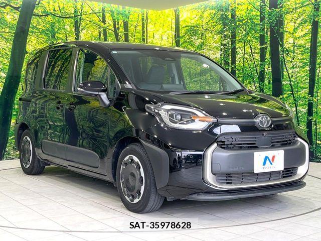 Toyota SIENTA 2023-11 7225107-15