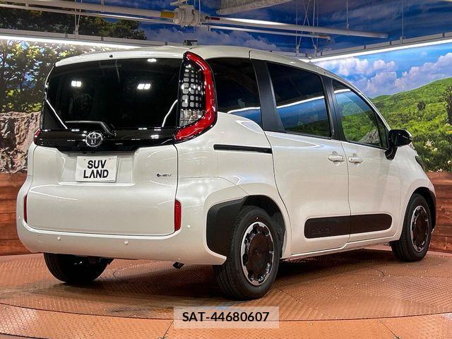 Toyota SIENTA 2026-04 7225132-17