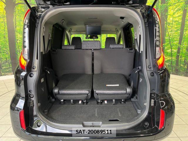 Toyota SIENTA 2023-05 7215762-10