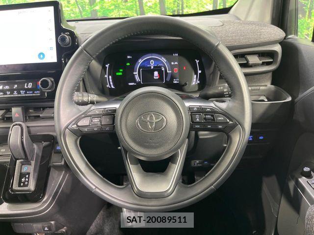 Toyota SIENTA 2023-05 7215762-11