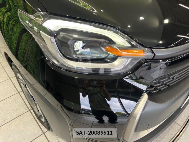 Toyota SIENTA 2023-05 7215762-12