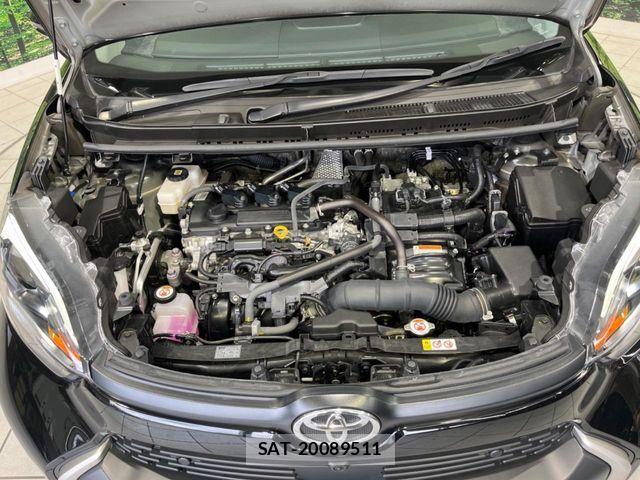 Toyota SIENTA 2023-05 7215762-18