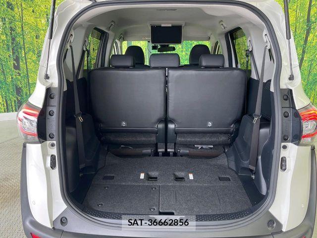 Toyota SIENTA 2022-03 7225081-11