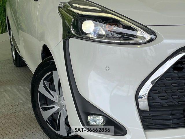Toyota SIENTA 2022-03 7225081-13