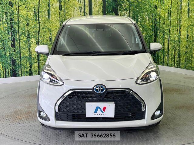 Toyota SIENTA 2022-03 7225081-15