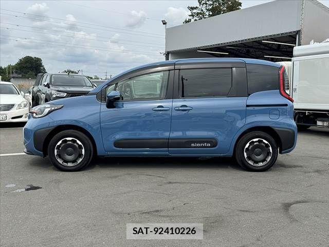 Toyota SIENTA 2024-11 7225123-10