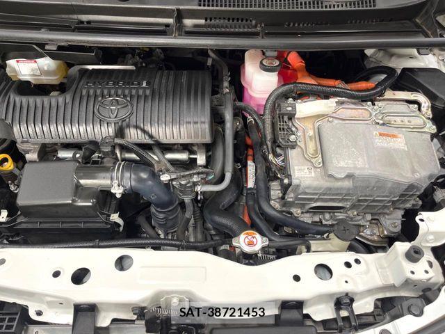 Toyota SIENTA 2021-09 7225079-18