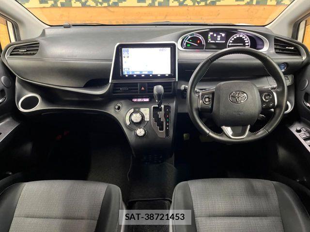 Toyota SIENTA 2021-09 7225079-1