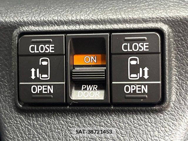 Toyota SIENTA 2021-09 7225079-4