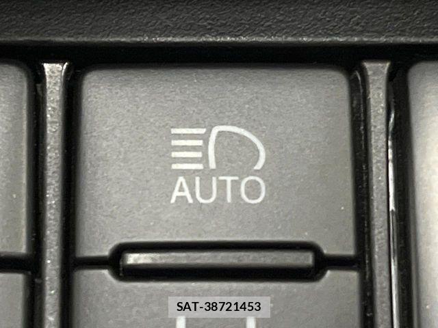 Toyota SIENTA 2021-09 7225079-7