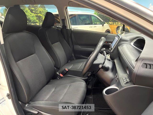 Toyota SIENTA 2021-09 7225079-8