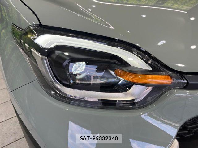 Toyota SIENTA 2025-10 7225130-12