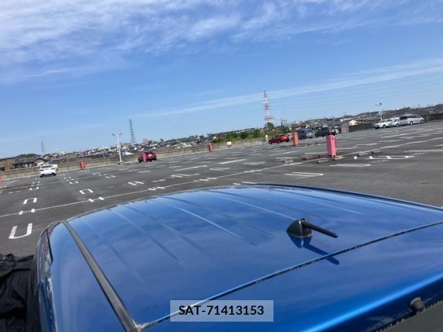 Toyota SIENTA 2016-10 7225056-10