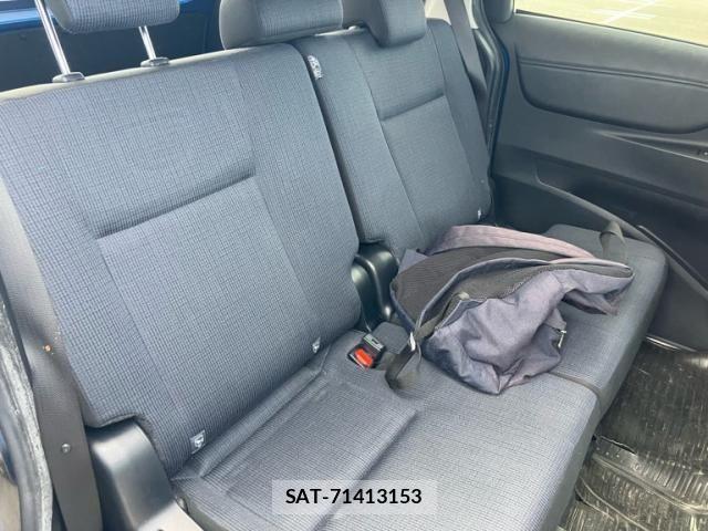 Toyota SIENTA 2016-10 7225056-14