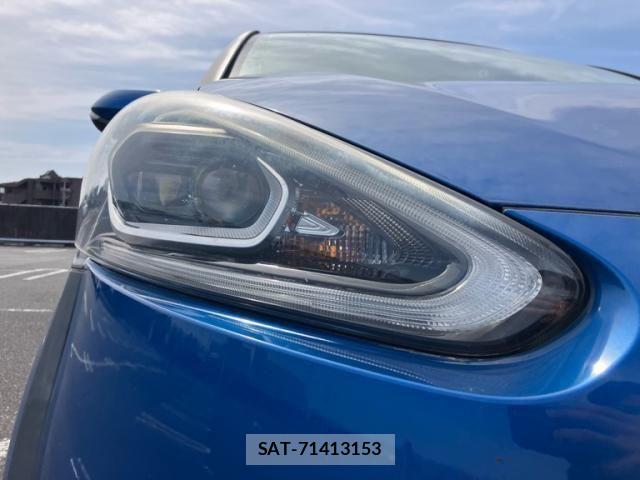 Toyota SIENTA 2016-10 7225056-2