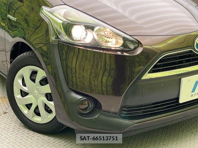 Toyota SIENTA 2016-05 7252340-12