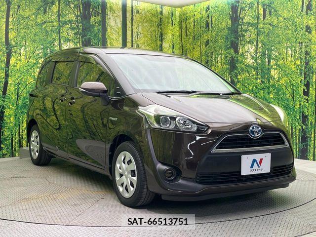 Toyota SIENTA 2016-05 7252340-16