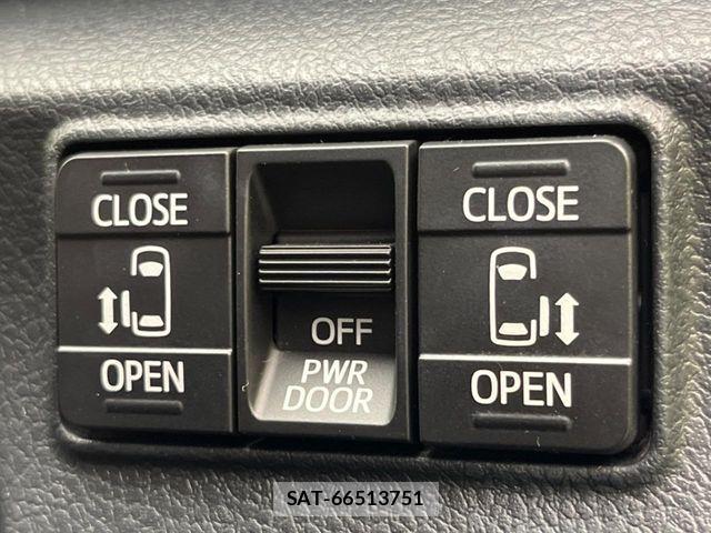 Toyota SIENTA 2016-05 7252340-2