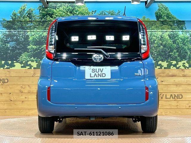 Toyota SIENTA 2022-11 7252322-14